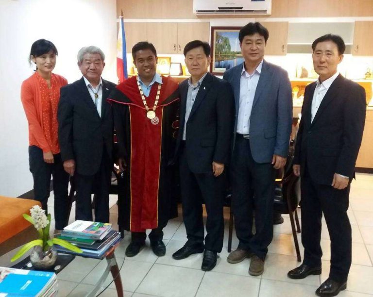 Su-Seongu delegates visit BatStateU